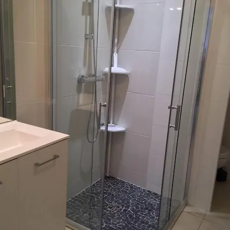 Centre A Pieds * 阿卡雄